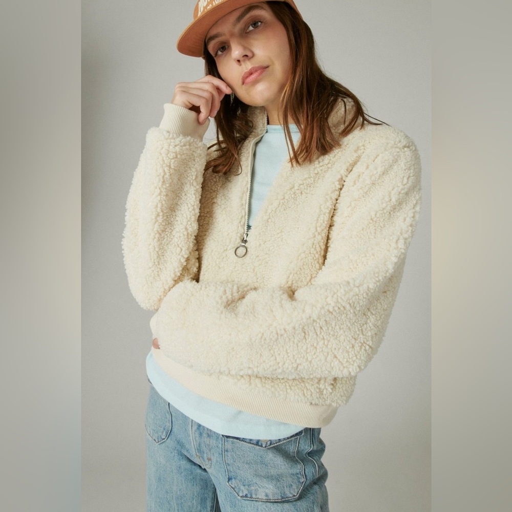 PRE-LOVED Lucky brand teddy sperpa half zip pullover in snow cap size xl